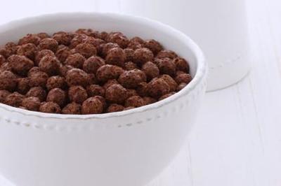 国际货运代理 海运、空运、陆运及市场调查的关键作用